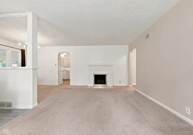4th image of 111 Fairfield Dr, Shelbyville, IN 46176 | MLS# 22108889
