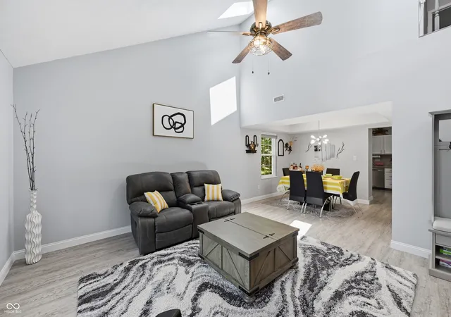 5th image of 275 Inland Cir, Avon, IN 46123 | MLS# 22108901