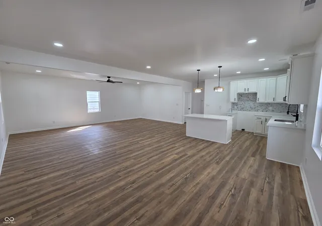 3rd image of 910 Marion Ave, Indianapolis, IN 46221 | MLS# 22108906