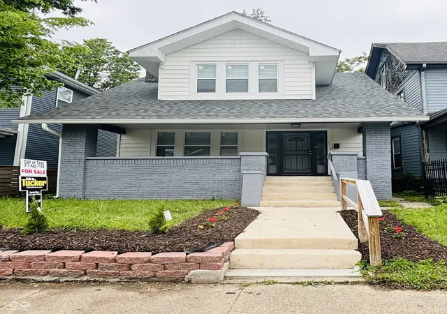 Photo 2 of Single family home for sale at 3554 N Illinois St, Indianapolis, IN 46208 | MLS# 22108929 | Listing updated on 2026-08-31