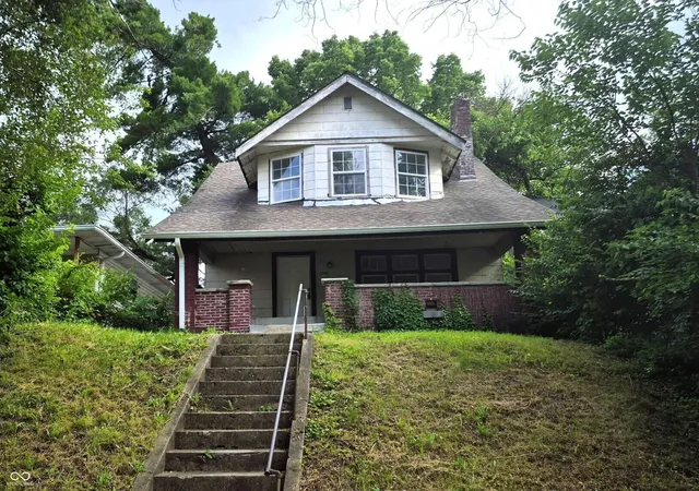 Photo 1 of Single family home for sale at 1315 W 34th Street, Indianapolis, IN 46208 | MLS# 22108930 | Listing updated on 2026-06-18