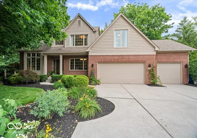 Homes for sale in Noblesville, IN | 811 Pebble Brook Pl, Noblesville, IN 46062 | MLS# 22108939