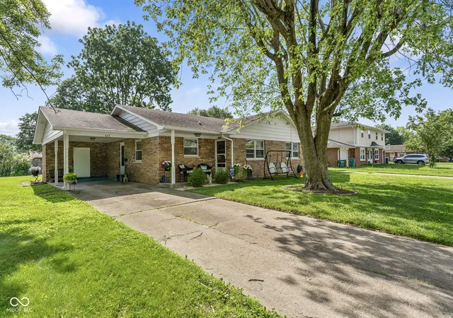 Homes for sale in Plainfield, IN | 633 Kentucky Ave, Plainfield, IN 46168 | MLS# 22108948