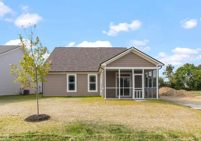 2nd image of 6404 Enclave Blvd, Whitestown, IN 46075 | MLS# 22108958