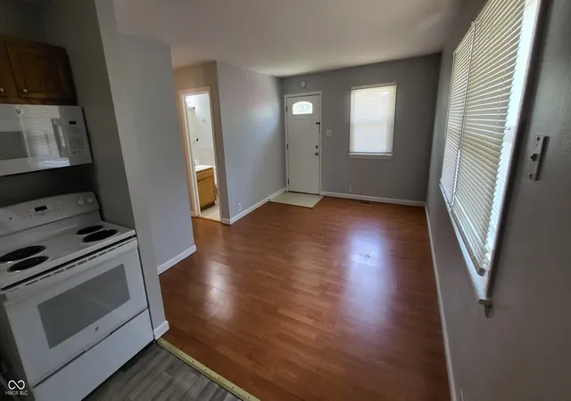 Photo 3 of House for sale at 3964 N Lesley Ave, Indianapolis, IN 46226 | MLS# 22108960 | Listing updated on 2026-09-04