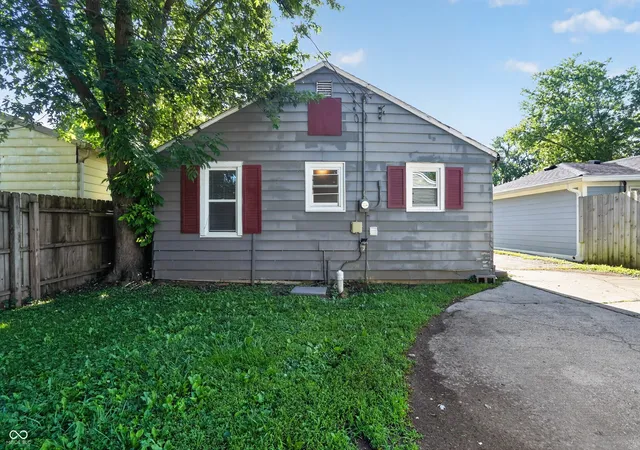 3rd image of 2230 N Butler Ave, Indianapolis, IN 46218 | MLS# 22108966