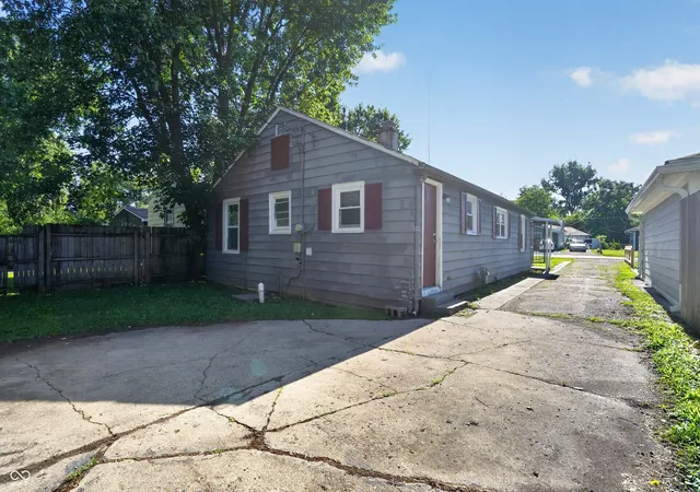 4th image of 2230 N Butler Ave, Indianapolis, IN 46218 | MLS# 22108966