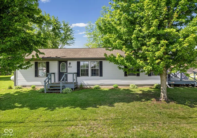 1st image of 9311 White St, Clarks Hill, IN 47930 | MLS# 22108988