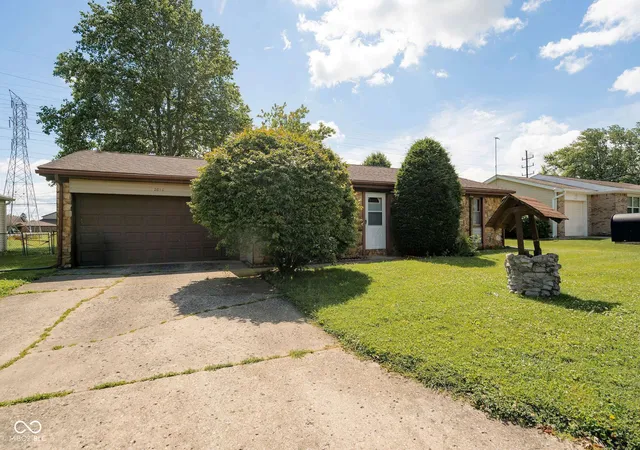 Homes for sale in New Castle, IN | 2610 Maple Dr, New Castle, IN 47362 | MLS# 22108995