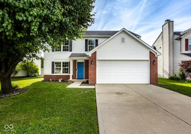 Homes for sale in Greenwood, IN | 1945 Central Park Blvd W, Greenwood, IN 46143 | MLS# 22109017
