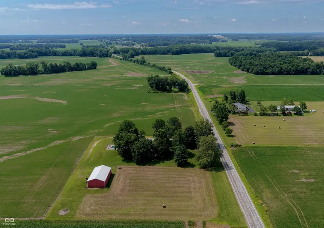 Homes for sale in Elizabethtown, IN | 14761 S Us Hwy 31, Elizabethtown, IN 47232 | MLS# 22109022
