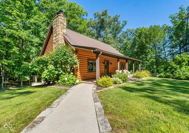 Homes for sale in Morgantown, IN | 4710 N Morrison, Morgantown, IN 46160 | MLS# 22109031