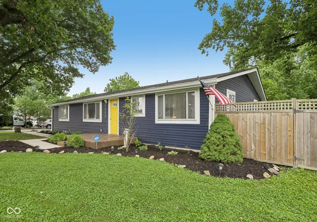 Photo 1 of Sale Pending at 5231 W Edwards Ave, Indianapolis, IN 46221 | MLS# 22109034 | Listing updated on 2026-08-15