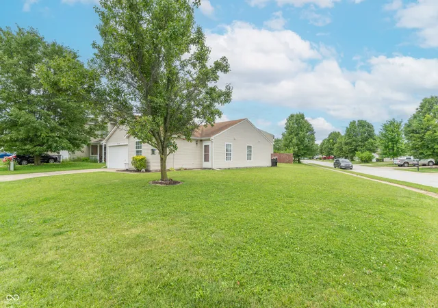 Homes for sale in Camby, IN | 9235 Bakers Corner Dr, Camby, IN 46113 | MLS# 22109037