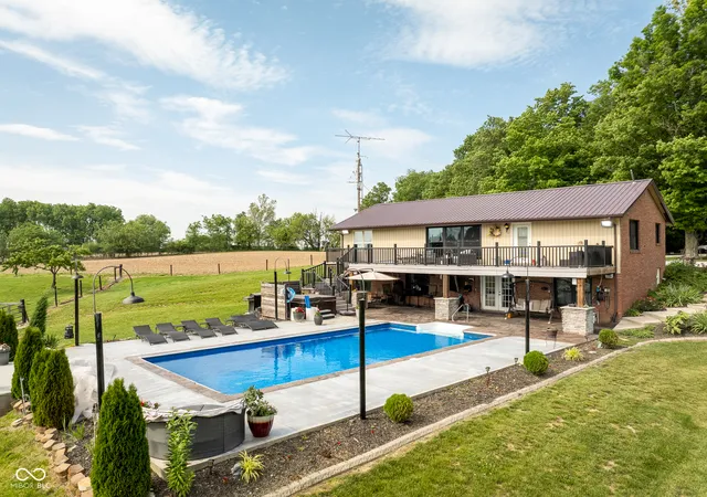 Photo 3 of Single family home for sale at 580 Indiana 1, Cambridge City, IN 47327 | MLS# 22109070 | Listing updated on 2026-08-08