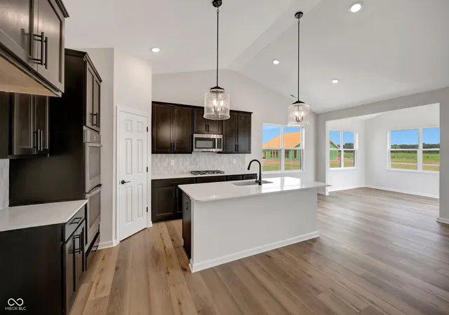 2nd image of 10090 Branson Landing Dr, Noblesville, IN 46060 | MLS# 22109080