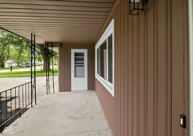 5th image of 724 Hillside Dr, Anderson, IN 46011 | MLS# 22109082