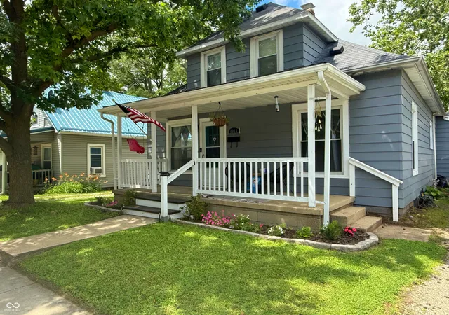 Homes for sale in Crawfordsville, IN | 1014 E Market St, Crawfordsville, IN 47933 | MLS# 22109094