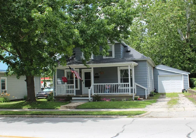 Homes for sale in Crawfordsville, IN | 1014 E Market St, Crawfordsville, IN 47933 | MLS# 22109094