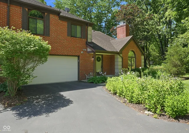 Photo 2 of Condo for sale at 9248 Golden Woods Dr, Indianapolis, IN 46268 | MLS# 22109099 | Listing updated on 2026-08-04