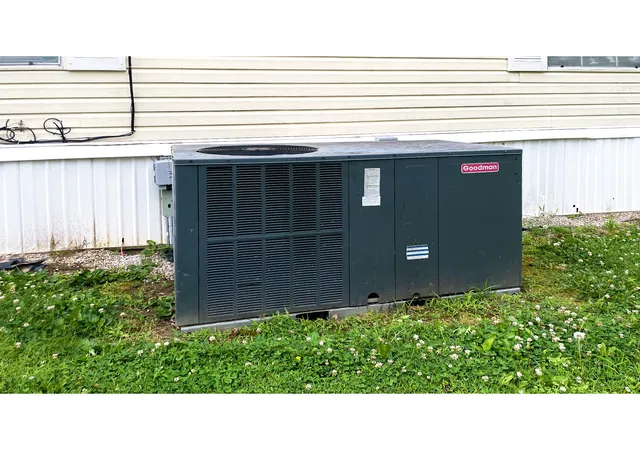 Photo 26 of Manufactured home for sale at Lot 135 911 Hale Rd, Shelbyville, IN 46176 | MLS# 22109103 | Listing updated on 2026-09-13