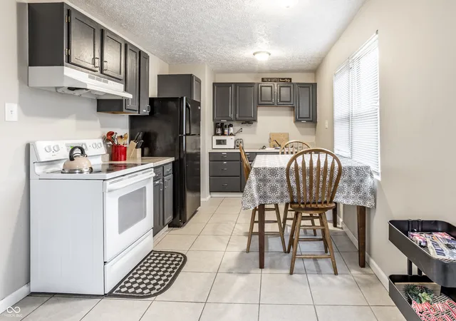 4th image of 2526 English Ave, Indianapolis, IN 46201 | MLS# 22109106