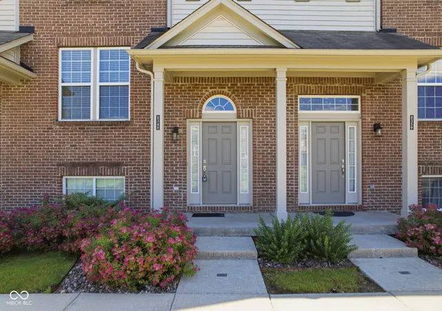 Photo 3 of Townhouse for sale at 8348 Codesa Way, Indianapolis, IN 46278 | MLS# 22109108 | Listing updated on 2026-09-28