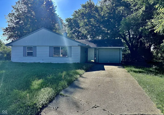 Photo 1 of Single family home for sale at 3921 Malibu Dr, Indianapolis, IN 46226 | MLS# 22109124 | Listing updated on 2026-07-27