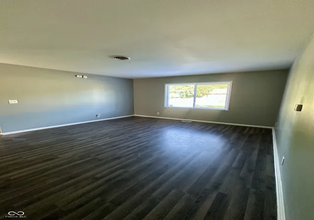 Photo 4 of Single family home for sale at 3921 Malibu Dr, Indianapolis, IN 46226 | MLS# 22109124 | Listing updated on 2026-07-27