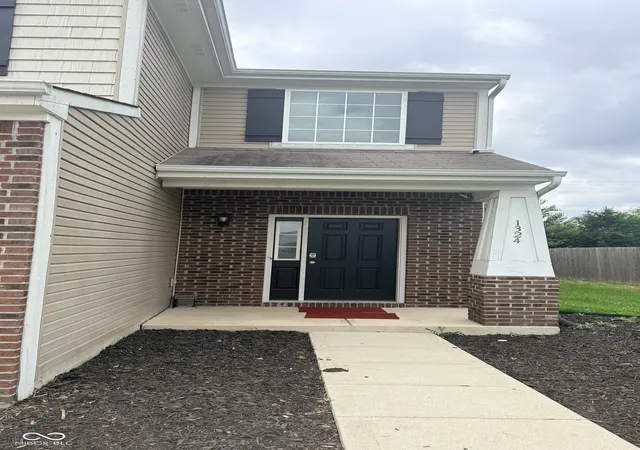 4th image of 1324 Norton, Greenwood, IN 46143 | MLS# 22109151