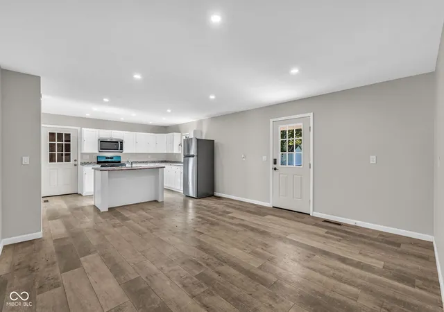5th image of 712 Park Row, Veedersburg, IN 47987 | MLS# 22109153