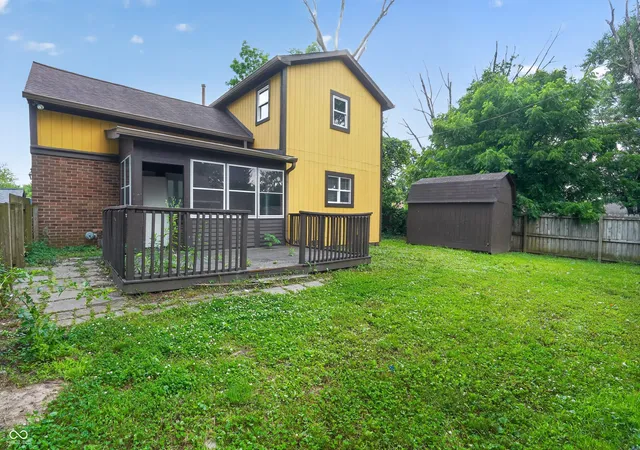 Photo 2 of Single family home for sale at 4122 Elmhurst Dr, Indianapolis, IN 46226 | MLS# 22109166 | Listing updated on 2026-09-12