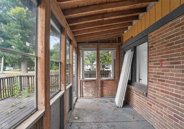 4th image of 4122 Elmhurst Dr, Indianapolis, IN 46226 | MLS# 22109166