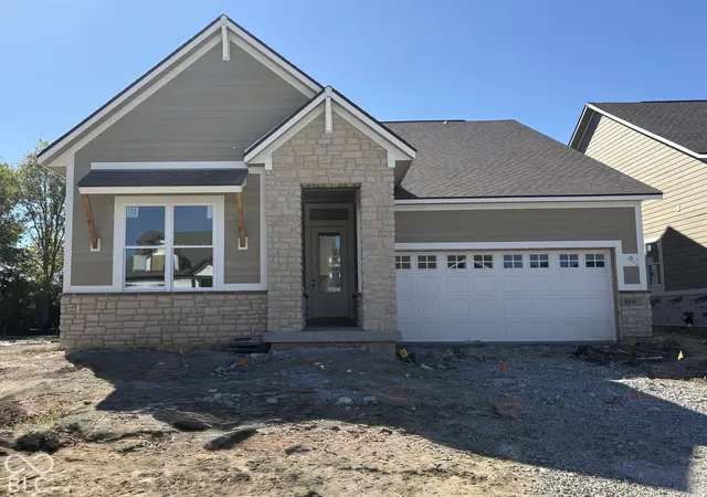 Photo 1 of Single family home for sale at 8841 Earhart Ln, Zionsville, IN 46077 | MLS# 22109194 | Listing updated on 2026-10-06