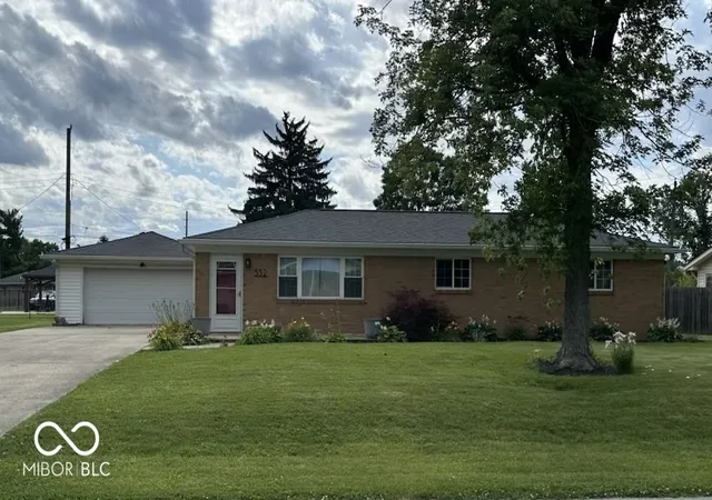 Homes for sale in Fortville, IN | 532 Emerson Dr, Fortville, IN 46040 | MLS# 22109206