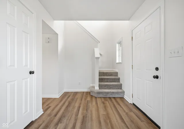 Photo 3 of Single family home for sale at 5711 Thompson Park Blvd, Indianapolis, IN 46237 | MLS# 22109258 | Listing updated on 2026-09-22