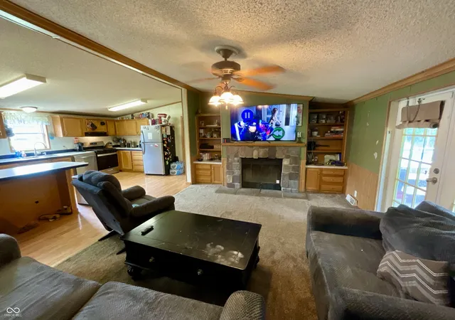 3rd image of 67 S Sunnyside Ln, Spencer, IN 47460 | MLS# 22109263