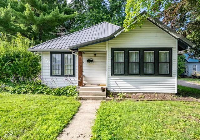 1st image of 211 Howard, Rockville, IN 47872 | MLS# 22109272