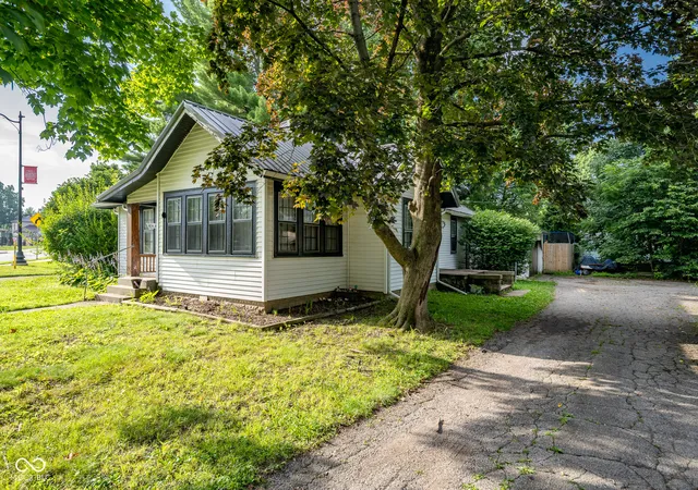 4th image of 211 Howard, Rockville, IN 47872 | MLS# 22109272