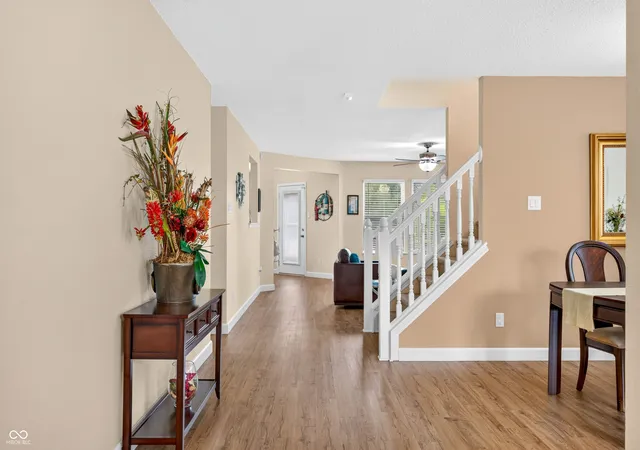 Photo 3 of Sale Pending at 1811 Sonesta Ln, Indianapolis, IN 46217 | MLS# 22109275 | Listing updated on 2026-09-08