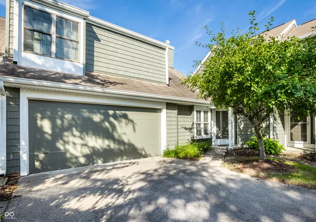 Photo 1 of Sale Pending at 7404 Harbour Isle, Indianapolis, IN 46240 | MLS# 22109288 | Listing updated on 2026-08-06