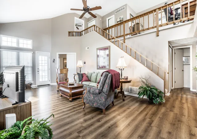 Photo 4 of Sale Pending at 7404 Harbour Isle, Indianapolis, IN 46240 | MLS# 22109288 | Listing updated on 2026-08-06