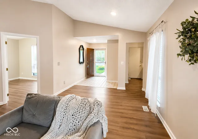 4th image of 1169 E Garden Dr, Terre Haute, IN 47802 | MLS# 22109302