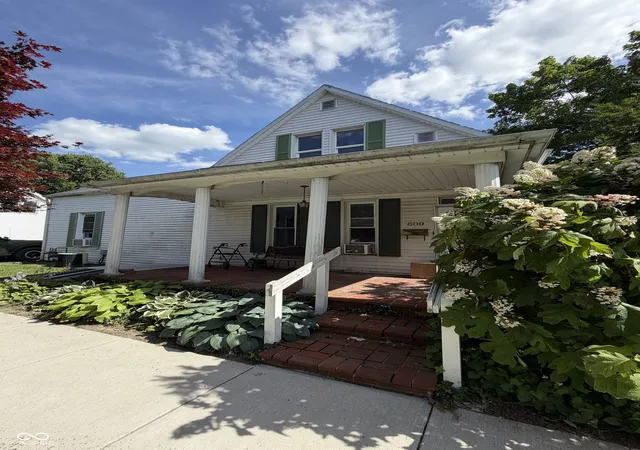 1st image of 609 E Harrison St, Martinsville, IN 46151 | MLS# 22109308