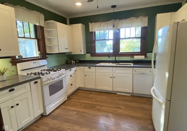 3rd image of 902 Fair St, Clay City, IN 47841 | MLS# 22109317