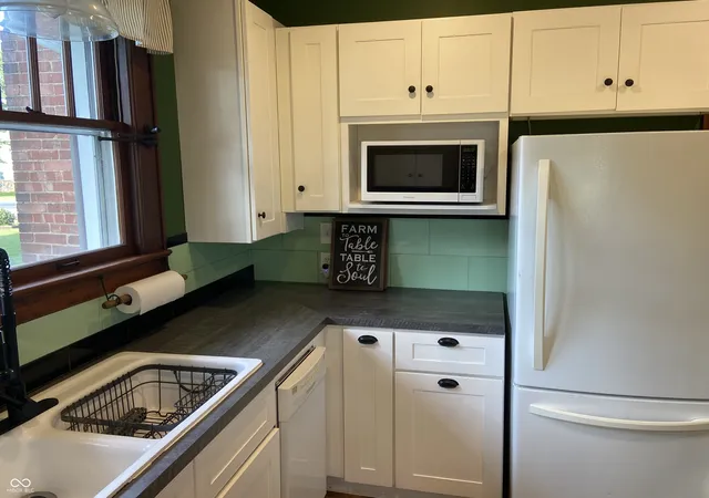 5th image of 902 Fair St, Clay City, IN 47841 | MLS# 22109317