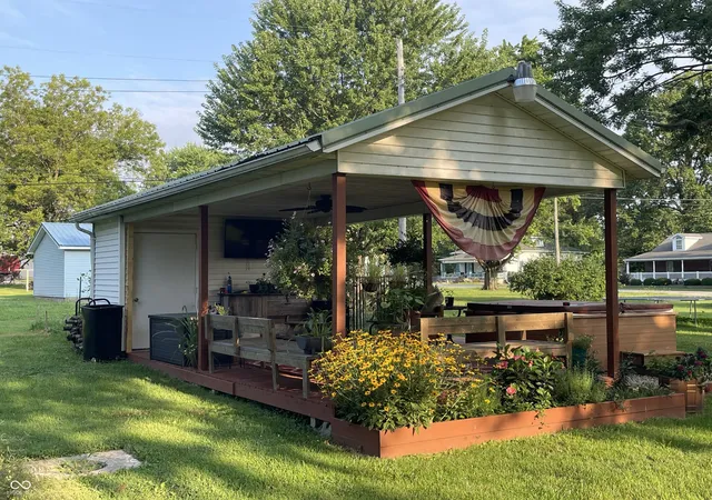 Homes for sale in Clay City, IN | 902 Fair St, Clay City, IN 47841 | MLS# 22109317