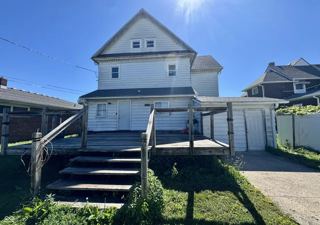 43rd image of 415 S Washington St, Crawfordsville, IN 47933 | MLS# 22109321