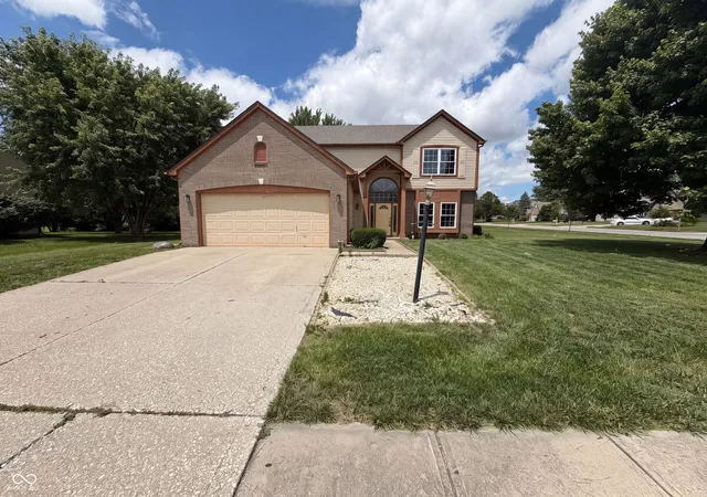 Photo 1 of Sale Pending at 3502 Waterstone Dr, Indianapolis, IN 46268 | MLS# 22109348 | Listing updated on 2026-09-24