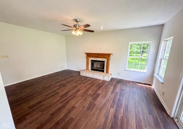 Photo 3 of Sale Pending at 3502 Waterstone Dr, Indianapolis, IN 46268 | MLS# 22109348 | Listing updated on 2026-09-24